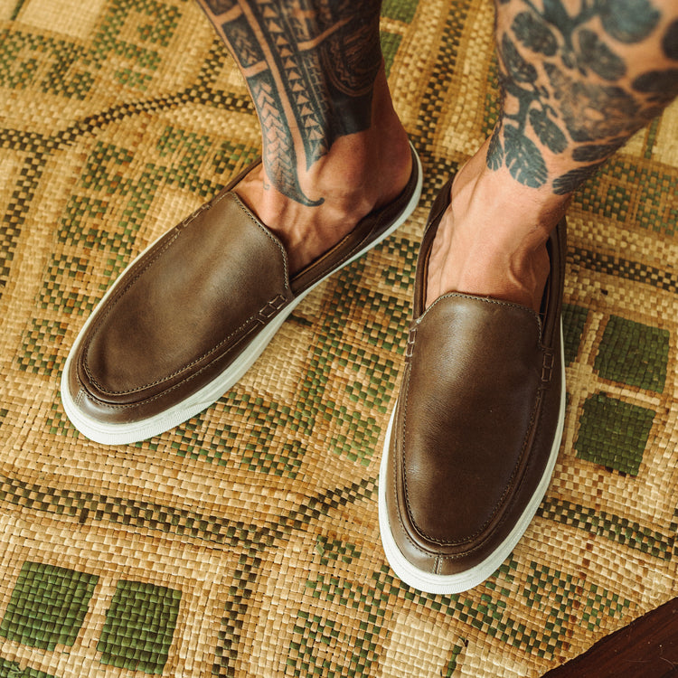Olukai | Kou Slip-On | Walnut
