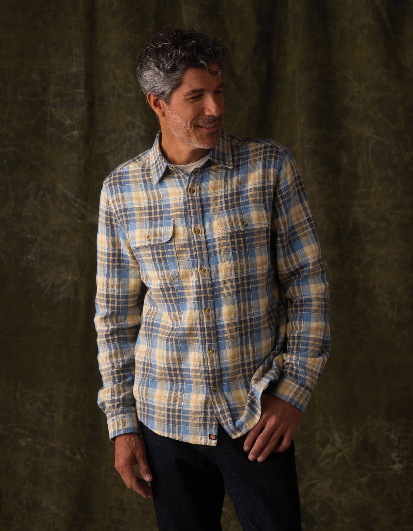 The Normal Brand Mountain Overshirt in Vintage Blue Plaid
