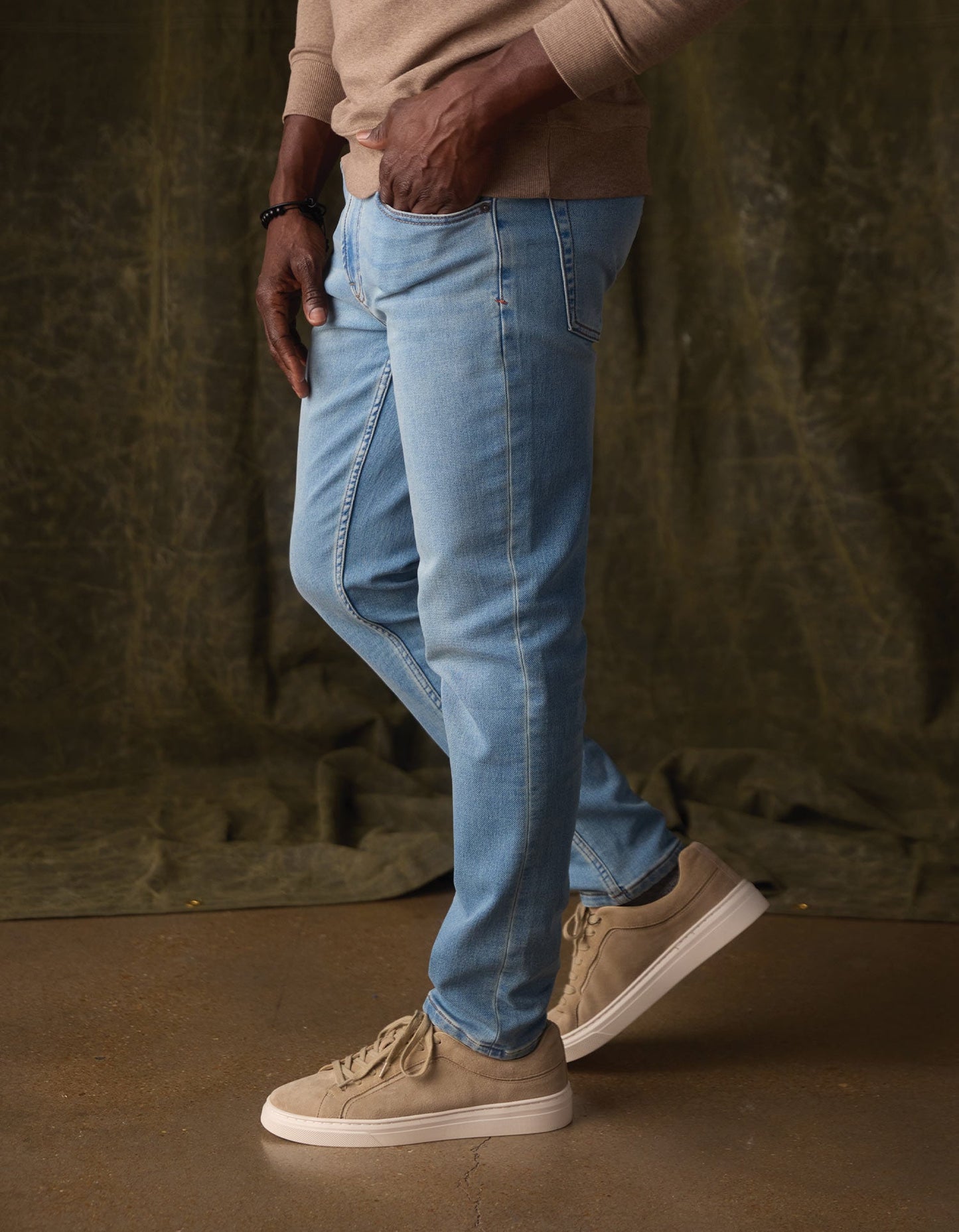 The Normal Brand Comfort Terry Jean in Medium Wash