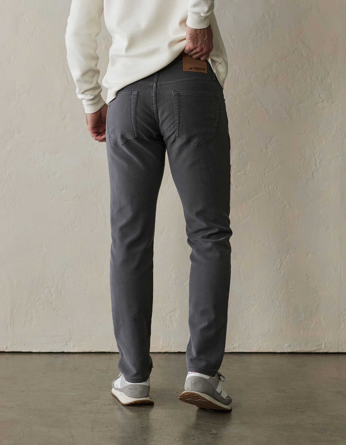 The Normal Brand Comfort Terry Jean in Steel