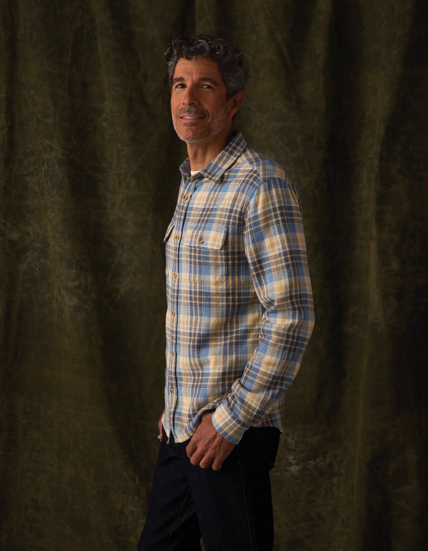 The Normal Brand Mountain Overshirt in Vintage Blue Plaid