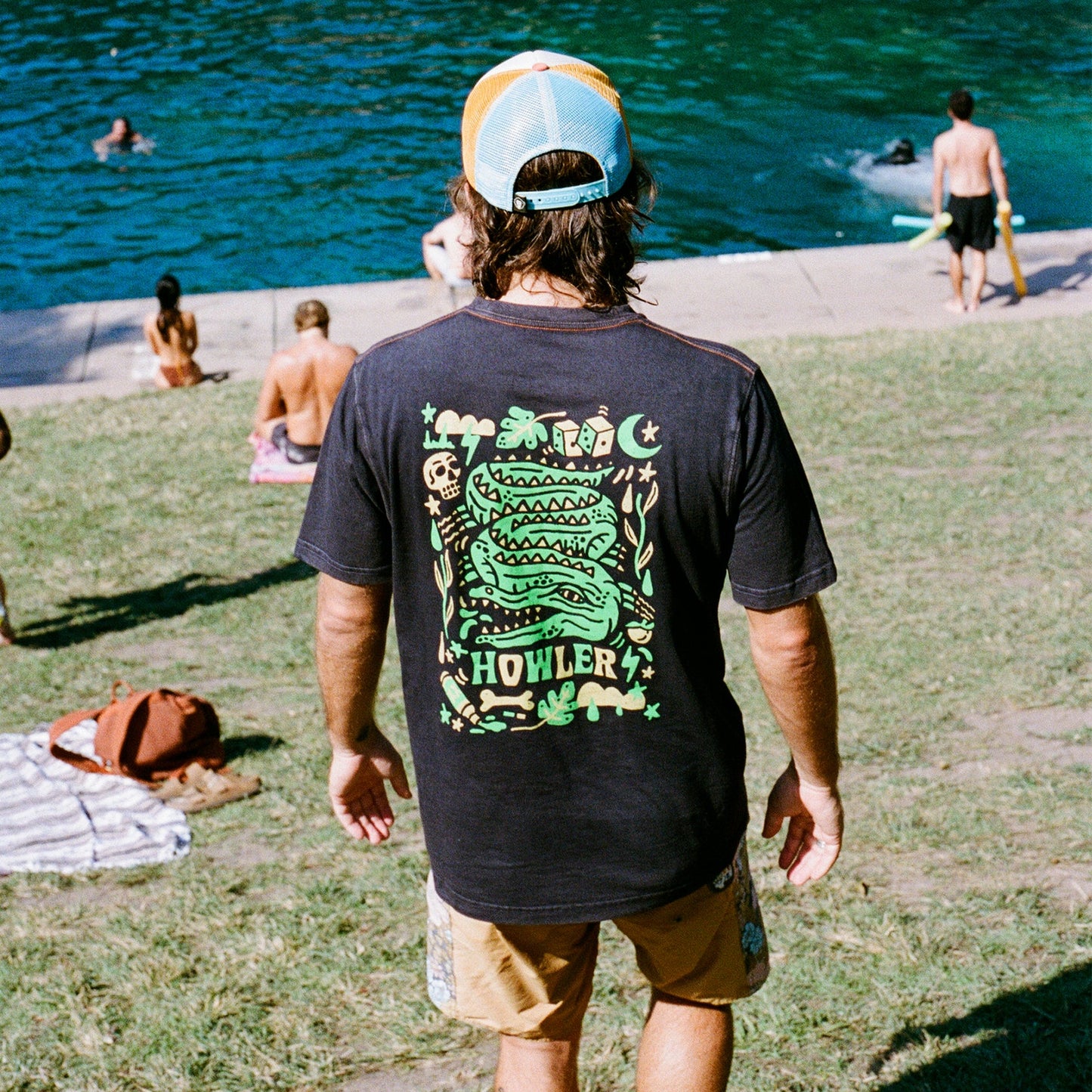 Howler Bros Slithering Gators Tee - Black