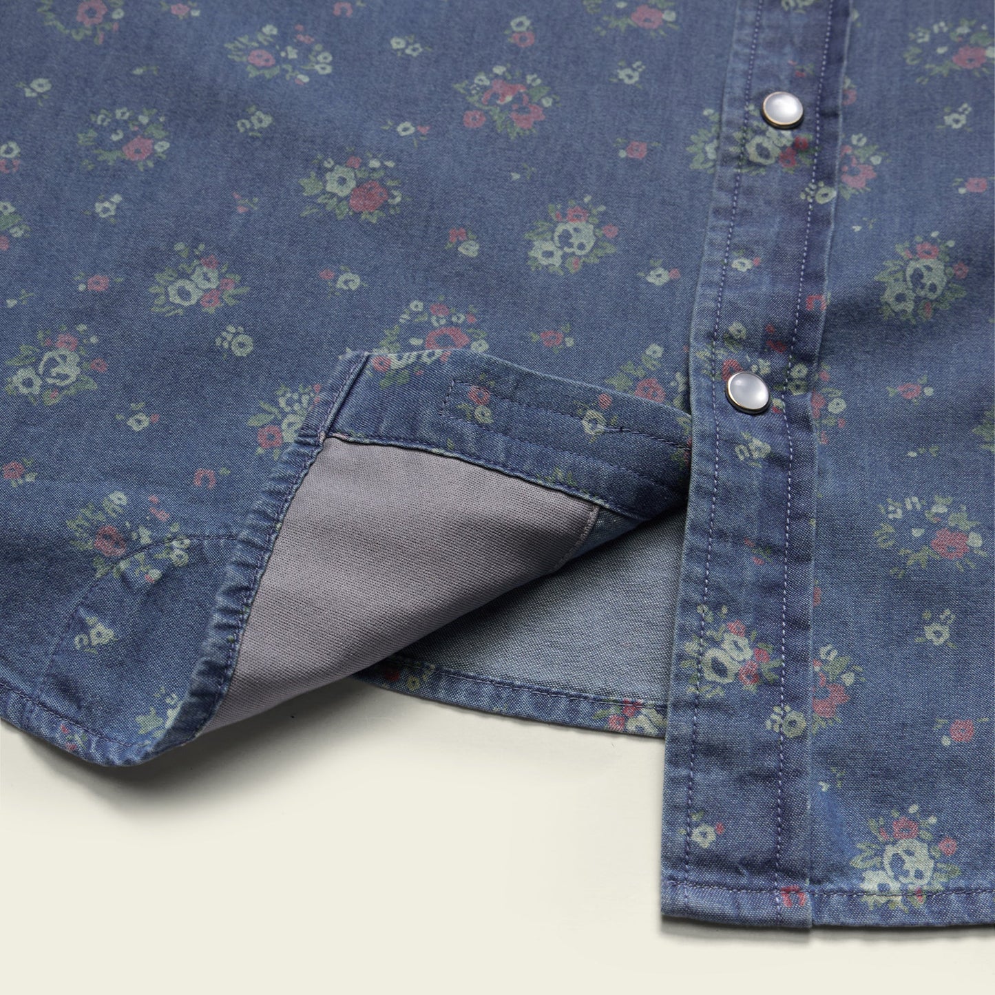 Howler Bros H Bar SnapShirt Bouquets - Washed Indigo