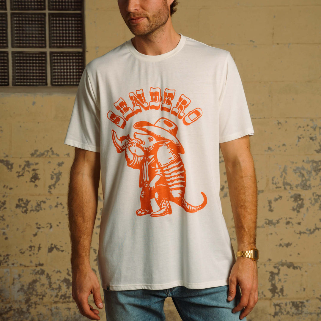 Sendero | Armadillo T-Shirt | Vintage White