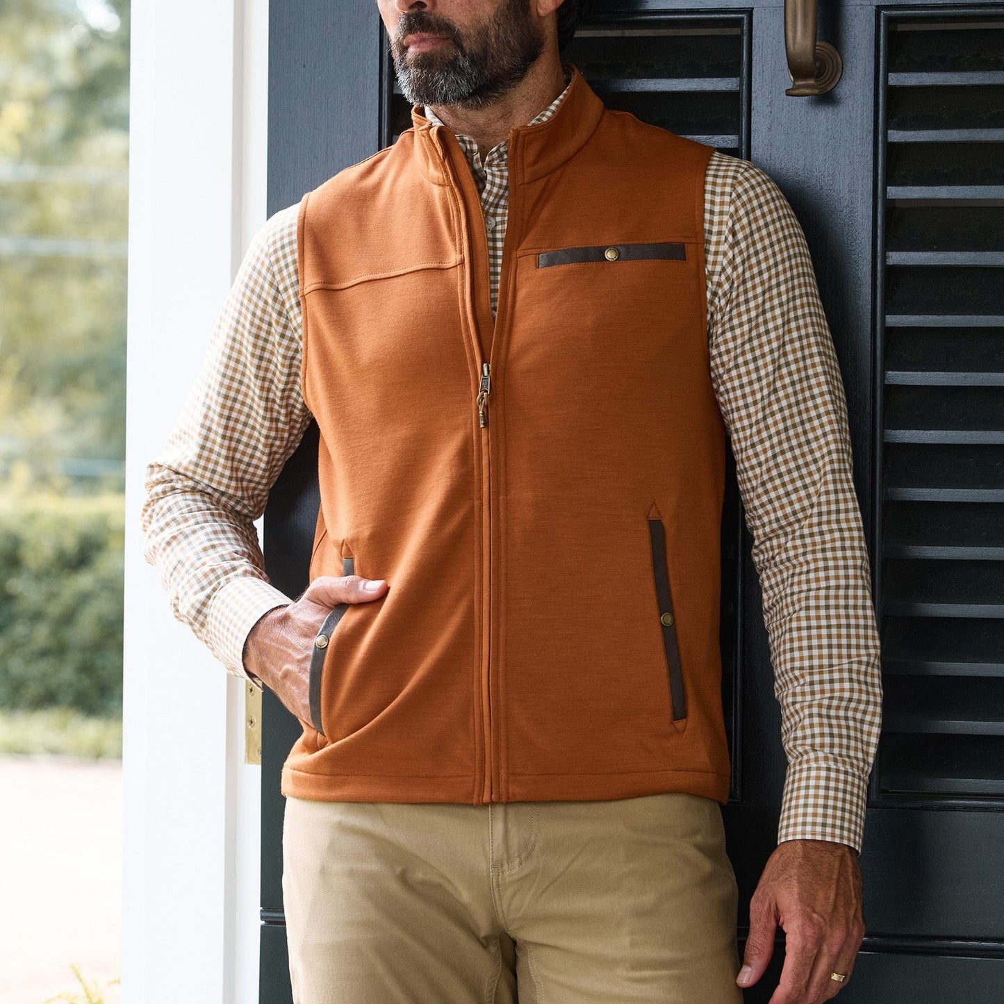 Tom Beckbe Tucker Fleece Vest - Clay