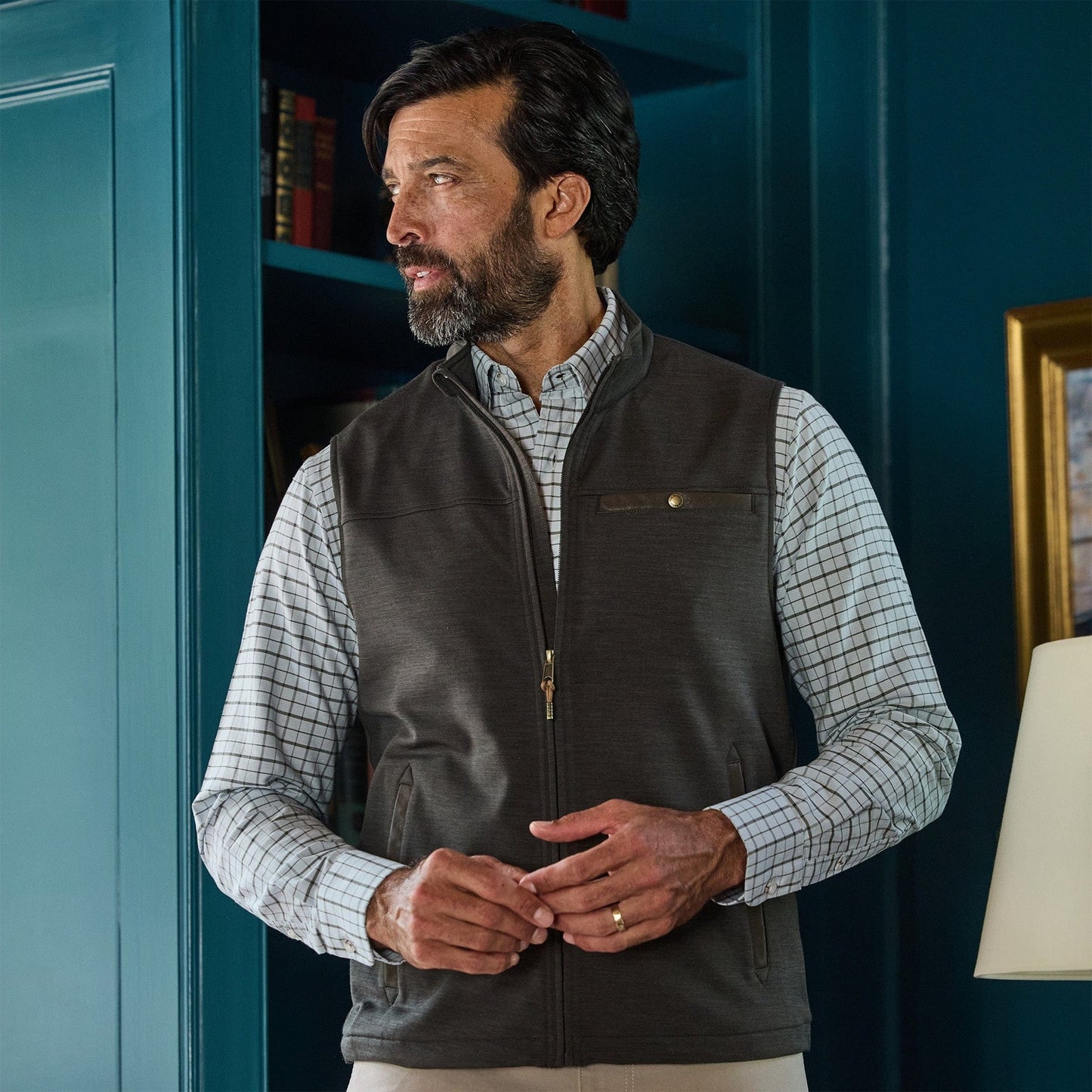 Tom Beckbe Tucker Fleece Vest - Peat Green