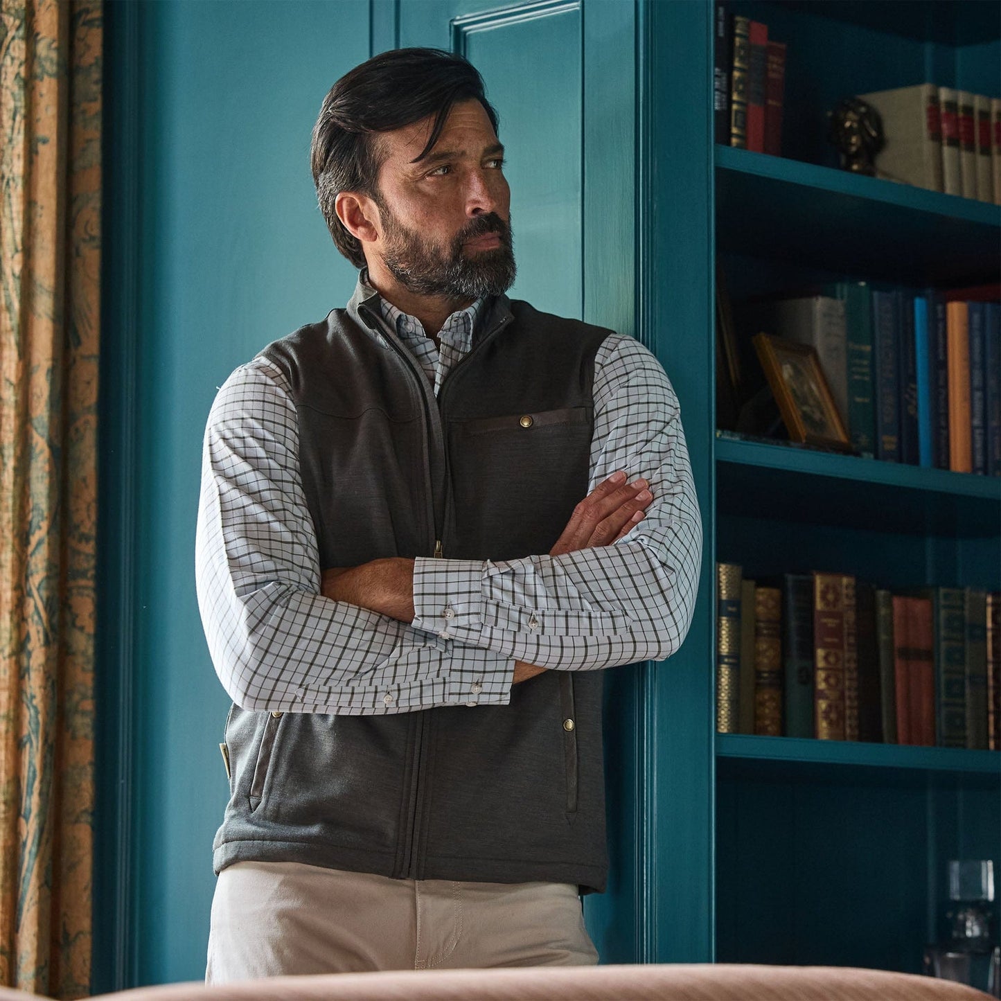 Tom Beckbe Tucker Fleece Vest - Peat Green