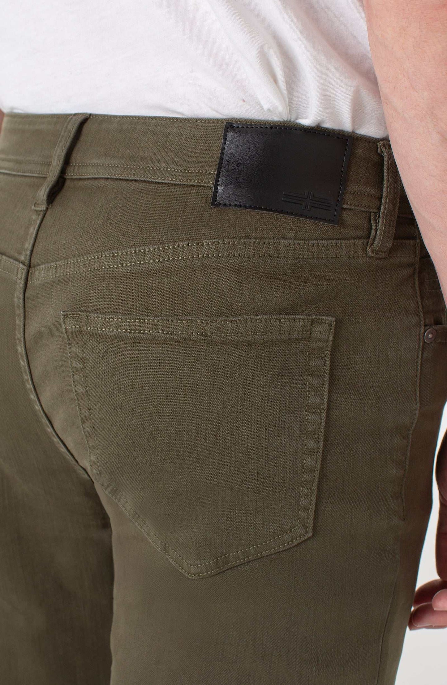 Regent Relaxed Straight Leg - Olive Night