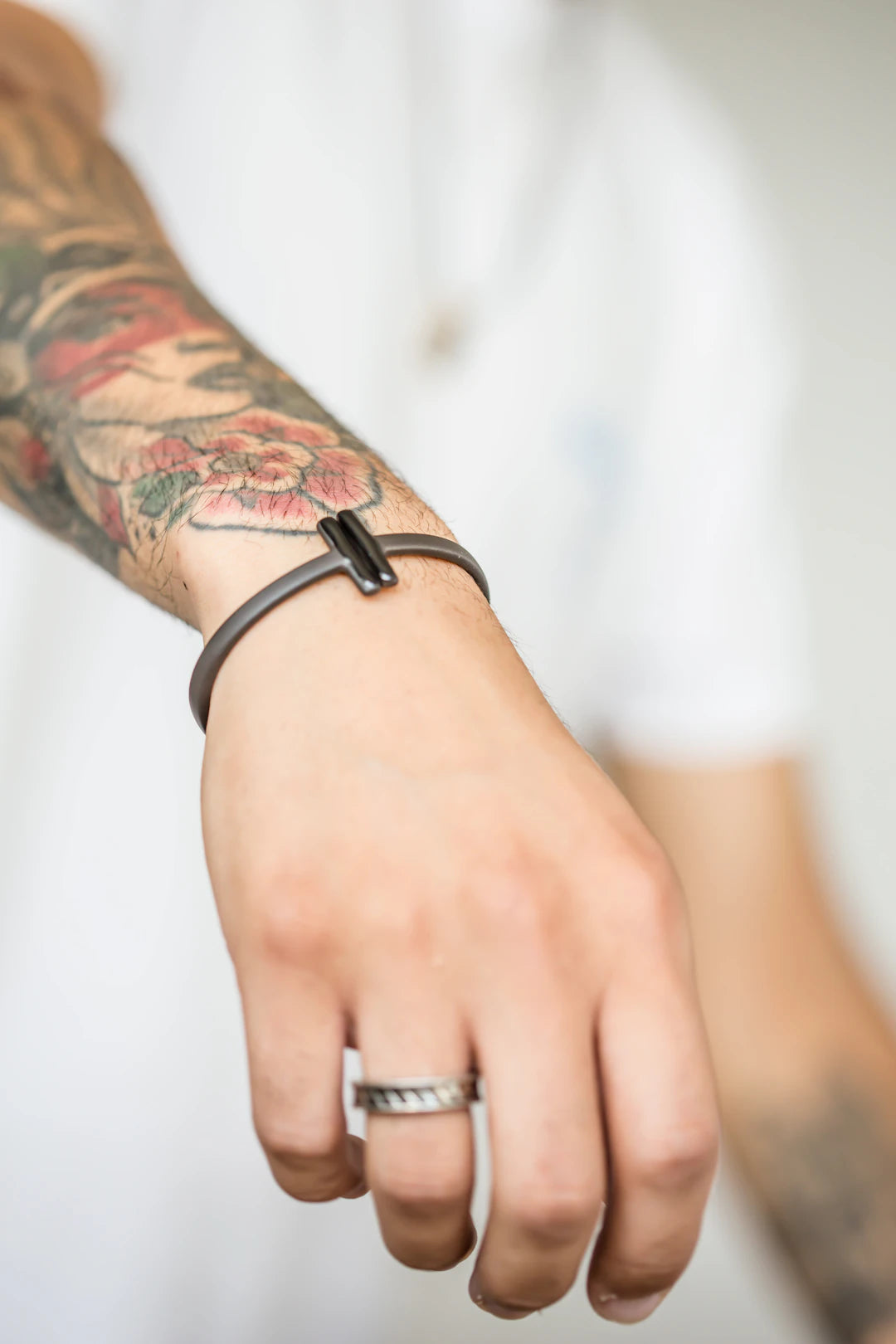 Stylish Leather Bracelets for Everyday Sophistication