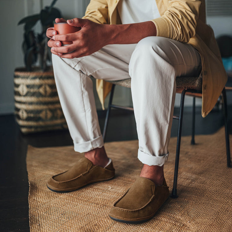 Olukai Moloā Leather Slipper - Kona Coffee