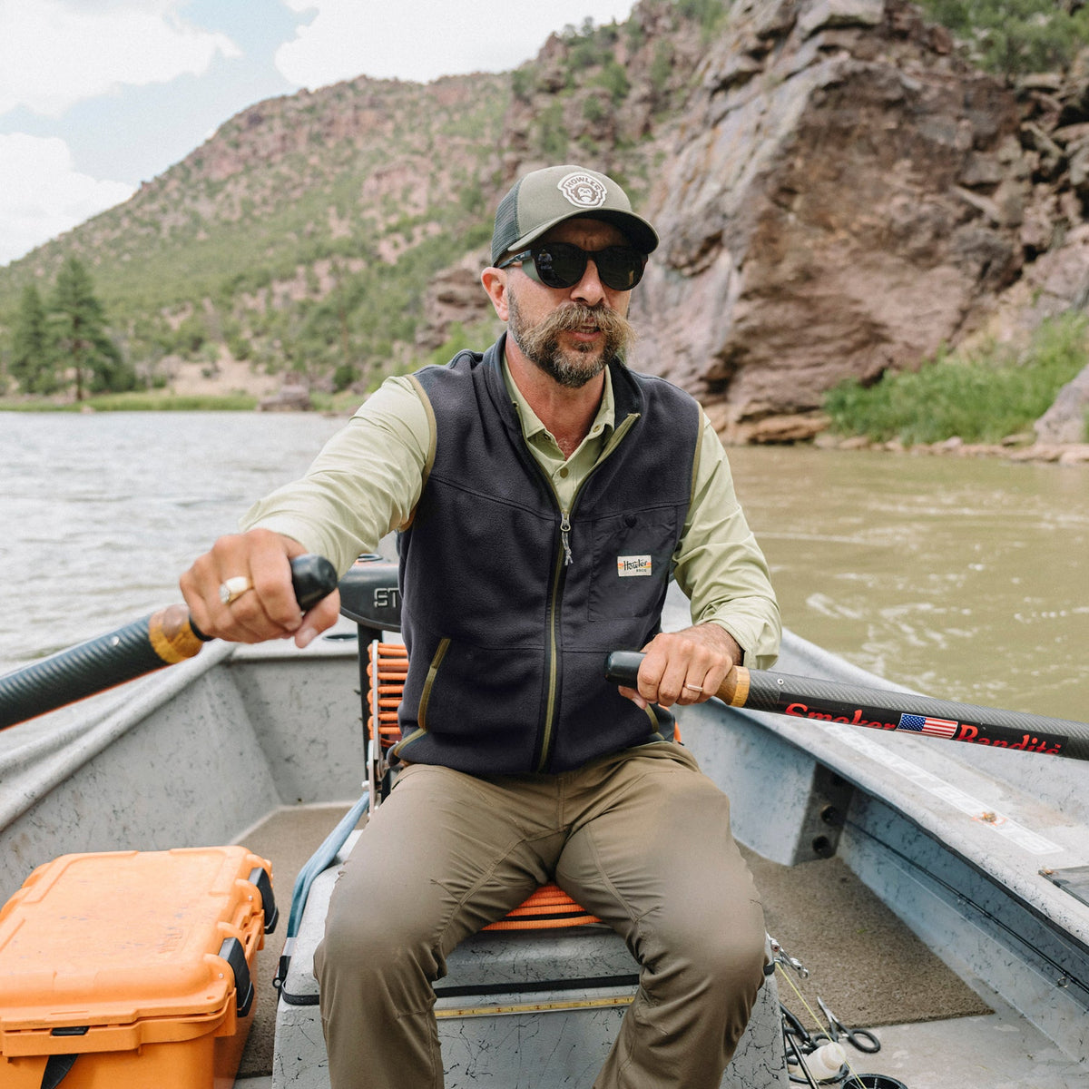 Howler Bros | Free Range Fleece Vest | Carbonite