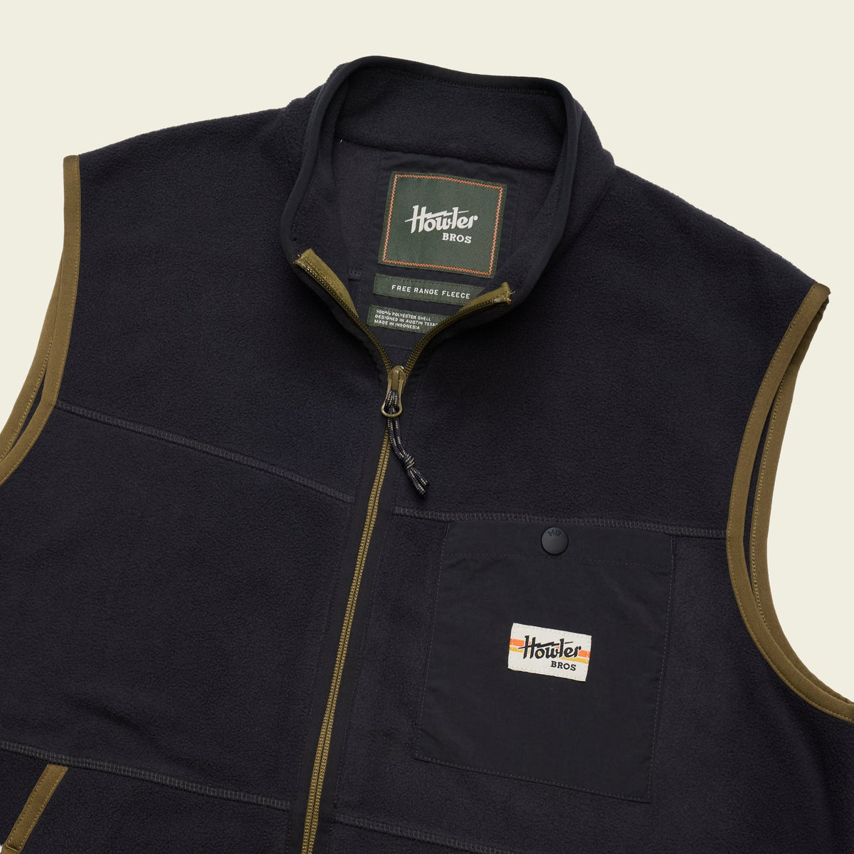 Howler Bros | Free Range Fleece Vest | Carbonite