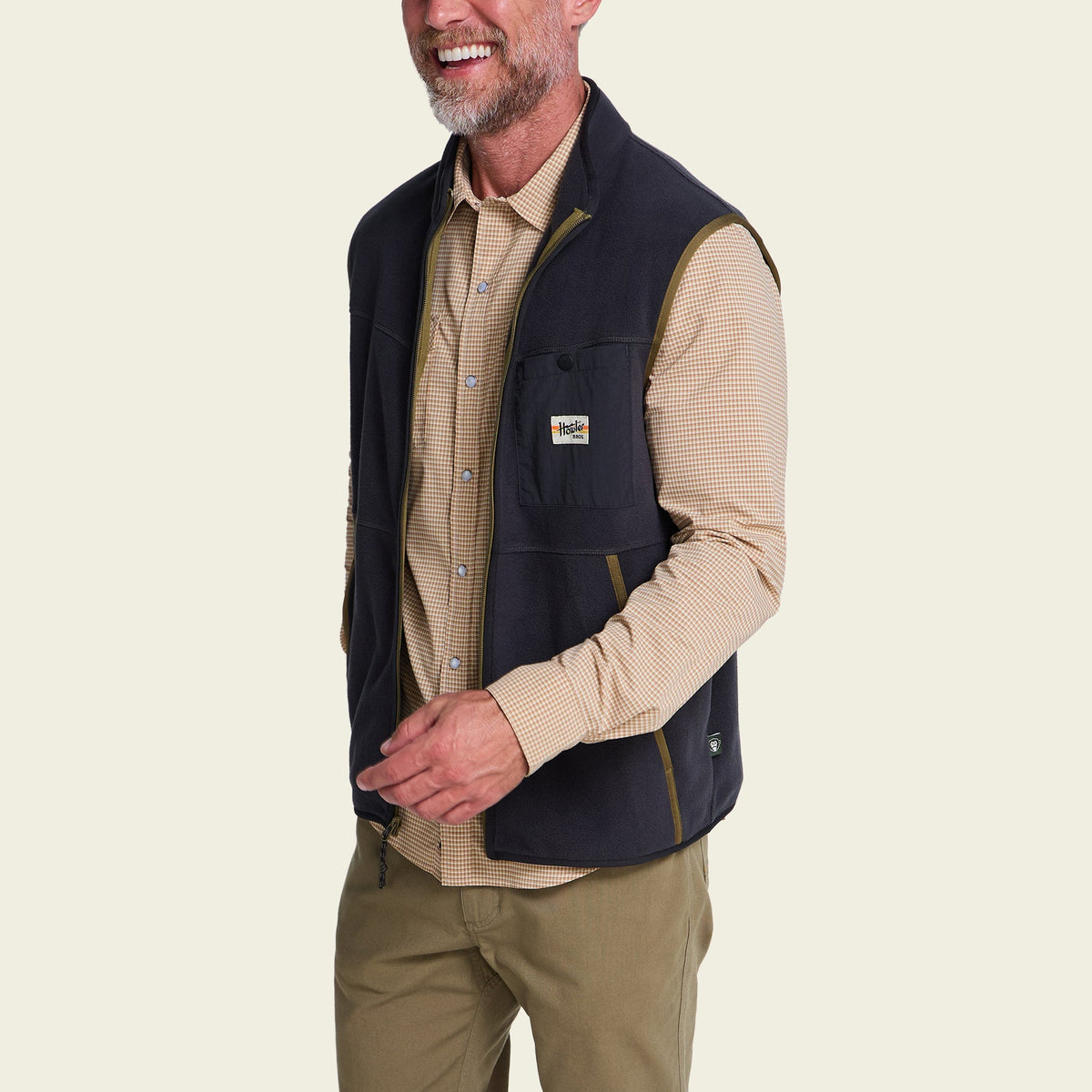 Howler Bros | Free Range Fleece Vest | Carbonite