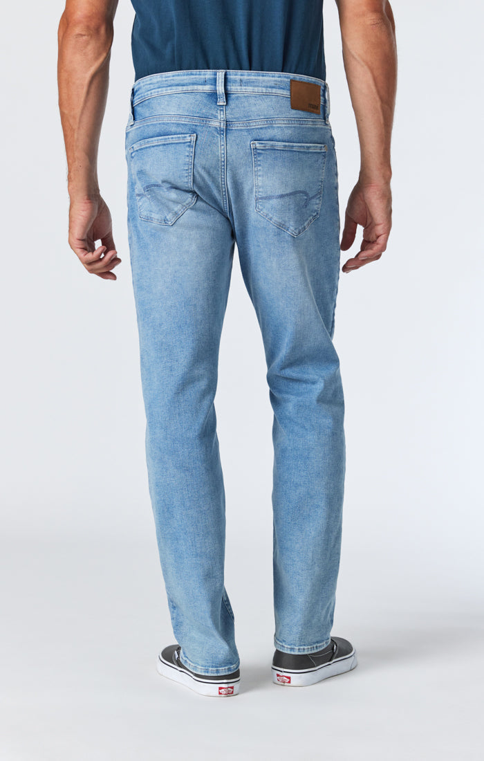 Mavi Zach Straight Leg Jeans | Light Foggy Feather Blue