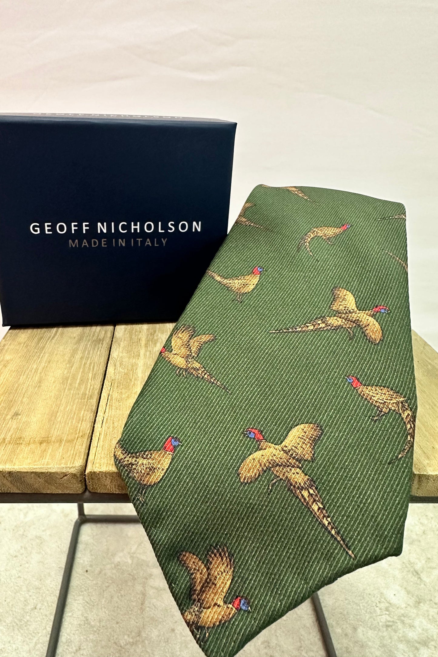 Neck Tie | Pheasant in Flight | Forest Green