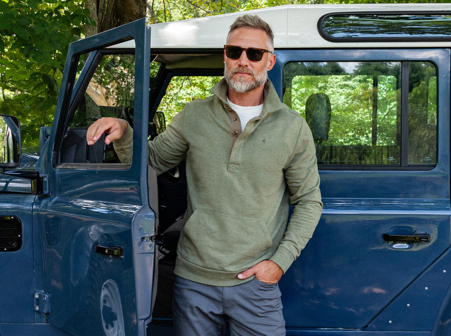 Criquet Collared Sweatshirt - Heather Olive