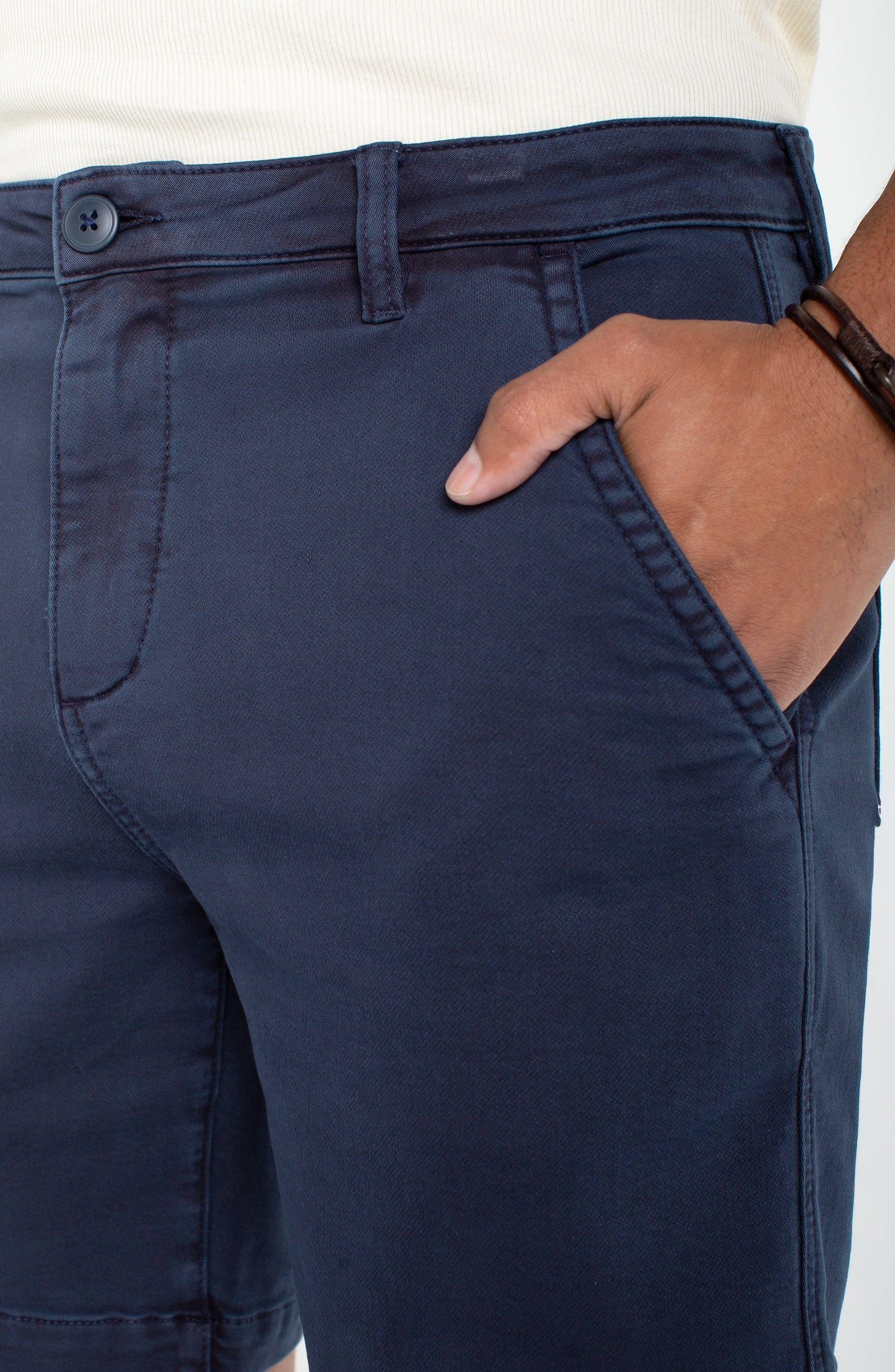 Liverpool | 8" Twill Shorts | Indigo