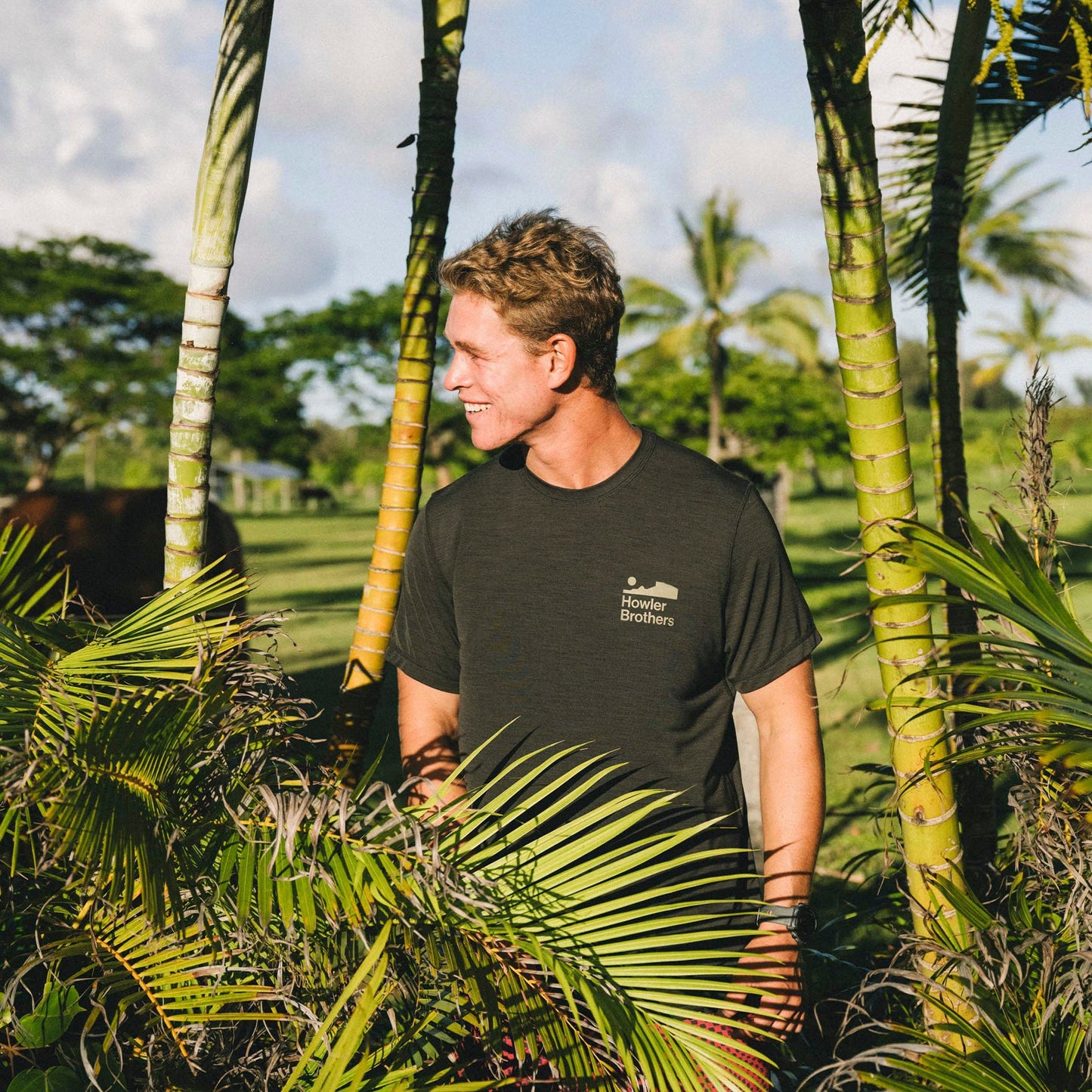 Howler Bros Tech T - Antique Black