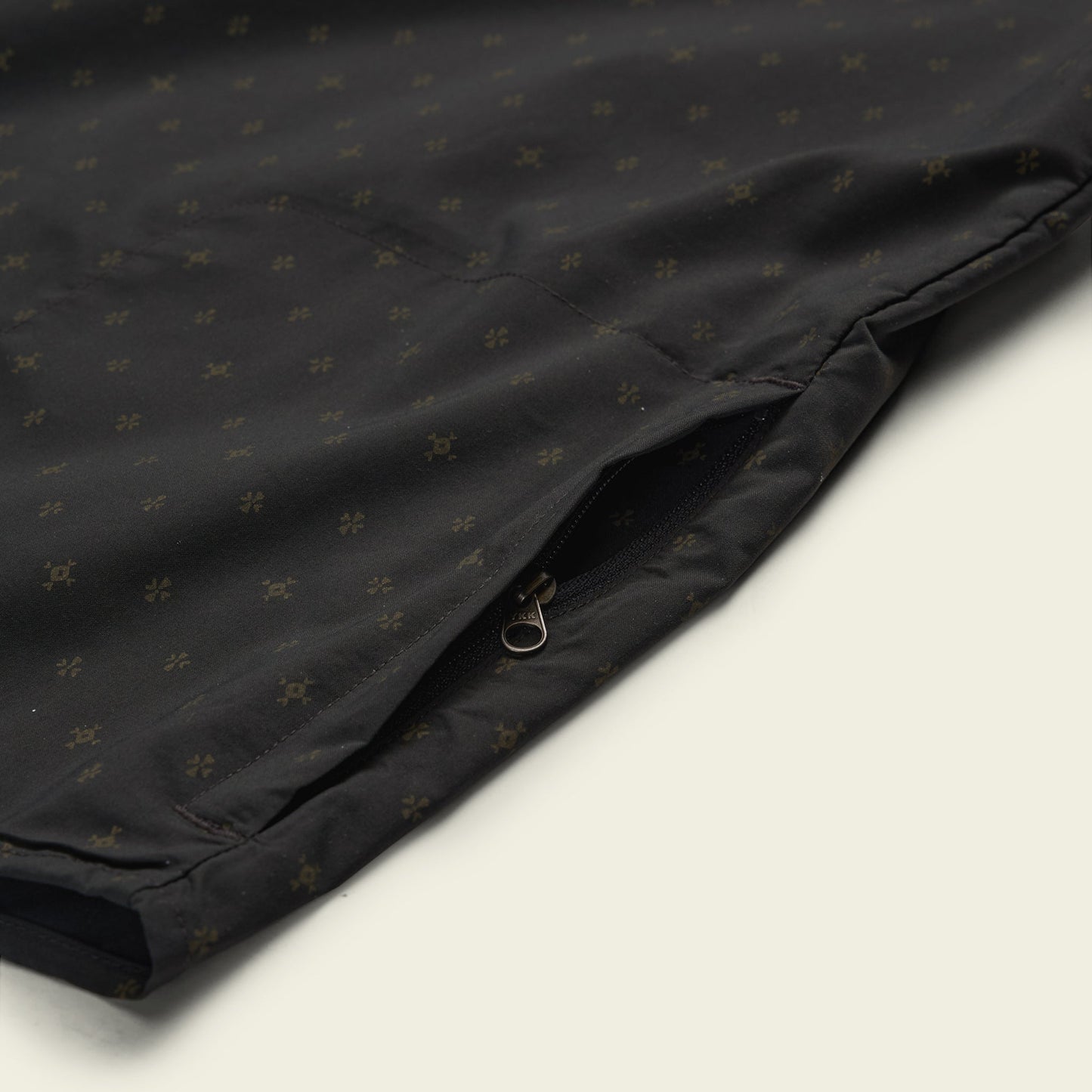 Howler Bros Open Country Tech Shirt - Antique Black
