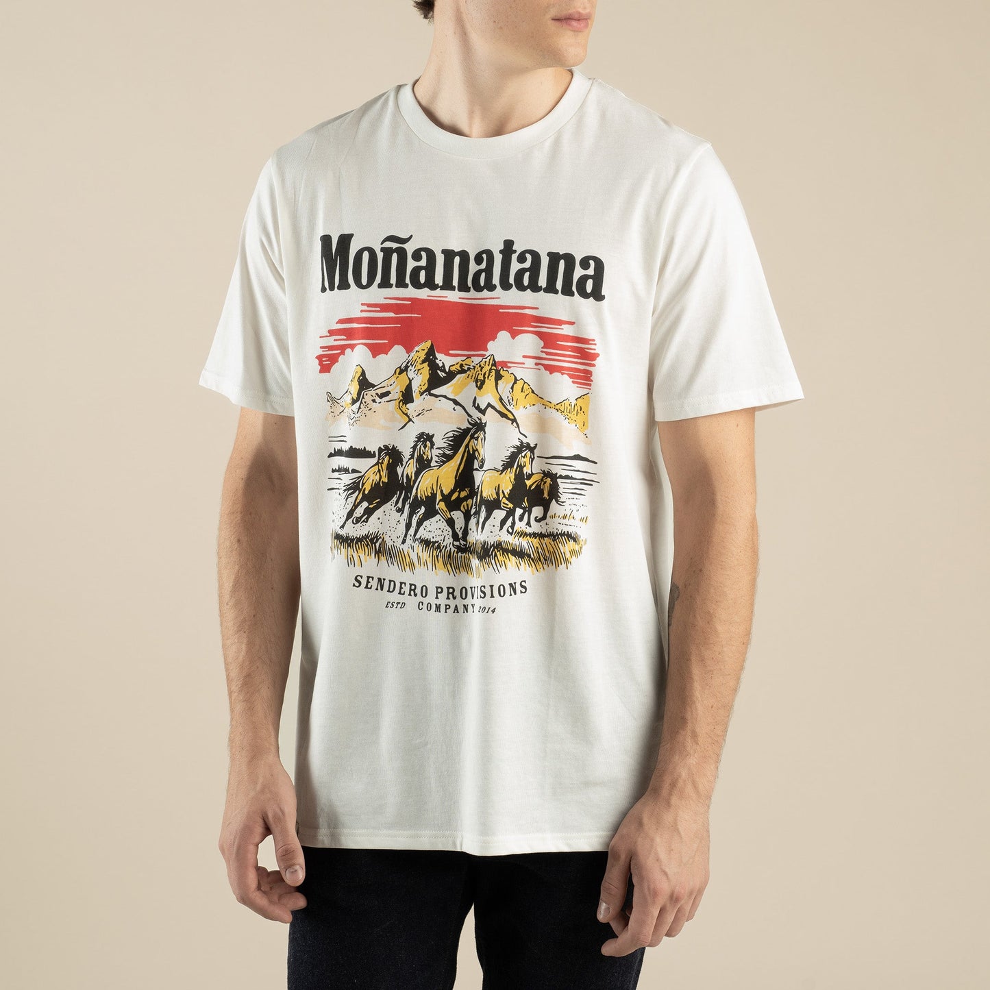 Sendero | Monanatana T-Shirt | Vintage White