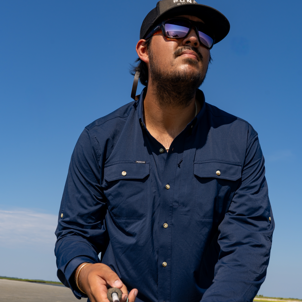 Poncho Outdoors | The Pilar | Navy