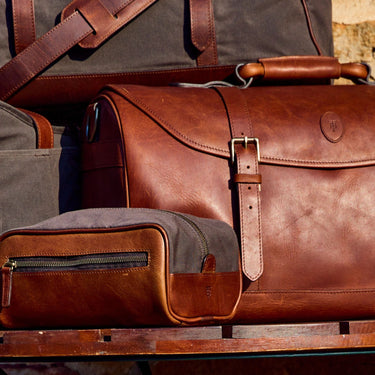 Tom Beckbe Dopp Kit Bag - Oak