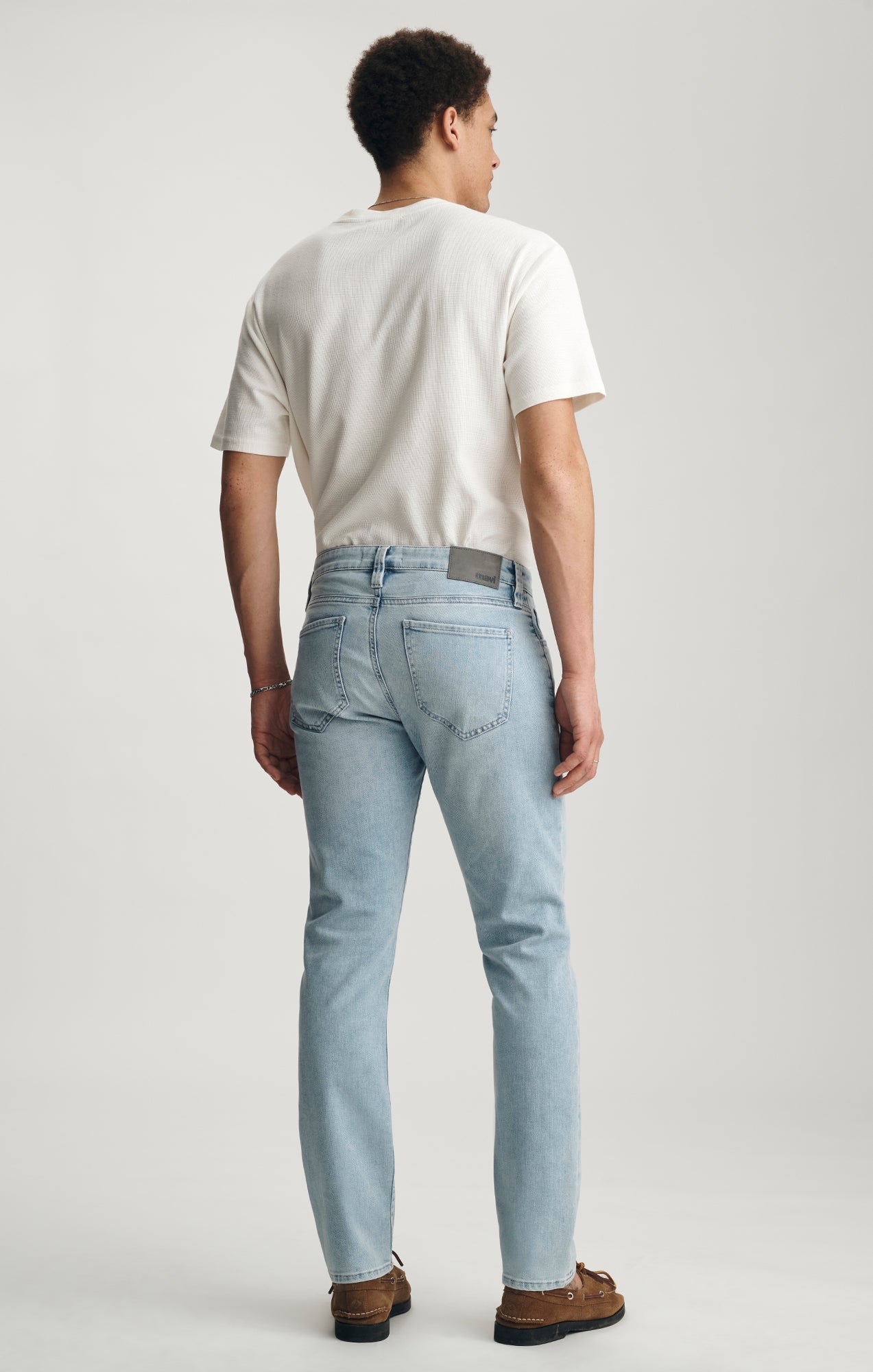 Marcus Slim Straight Leg Jeans | Regular Rise | Light Air-Lite
