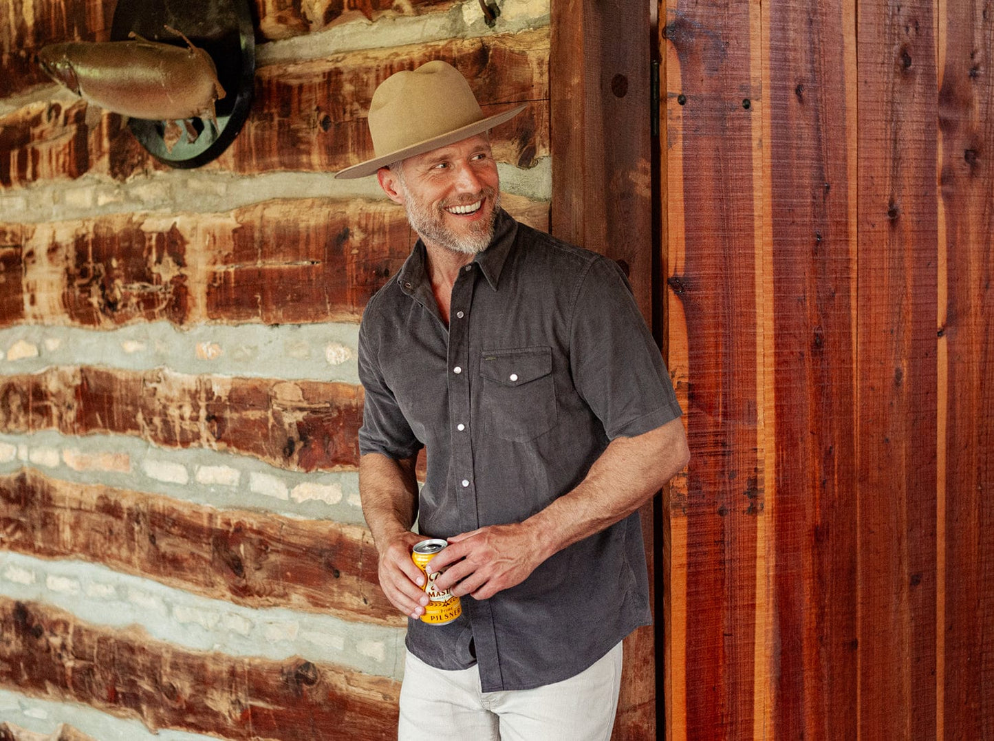 Criquet | Corduroy Short Sleeve Pearl Snap | Iron Horse